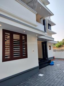 Image of 1700 Sq.ft 3 BHK Independent House for sale in Aluva, Kochi for Rs. 9000000