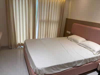 Bedroom Image of 1350 Sq.ft 2 BHK Apartment / Flat for sale in Saras Icon, Seawoods Navi Mumbai for Rs. 23000000