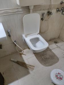 Common Bathroom Image of 608 Sq.ft 1 BHK Apartment / Flat for sale in Entee Happy Home C Wing, Bhandup West Mumbai for Rs. 11000000