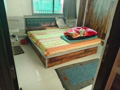 Bedroom Image of 1215 Sq.ft 2 BHK Apartment / Flat for sale in Tragad Ahmedabad for Rs. 6600000