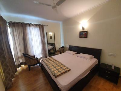 Bedroom Image of 3500 Sq.ft 4 BHK Apartment / Flat for sale in Omaxe The Forest, Sector 92 Noida for Rs. 70000000