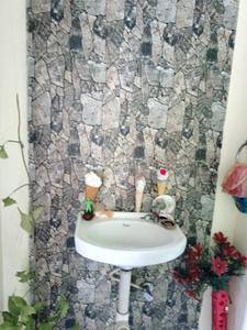 Bathroom Image of 800 Sq.ft 2 BHK Apartment / Flat for sale in Mahal Nagpur for Rs. 5500000
