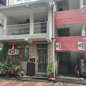 Building Image of 1000 Sq.ft 2 BHK Apartment / Flat for sale in Sector 34 Noida for Rs. 9000000