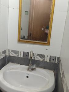 Bathroom Image of 500 Sq.ft 1 BHK Independent House for rent in Ashok Nagar New Delhi for Rs. 20000
