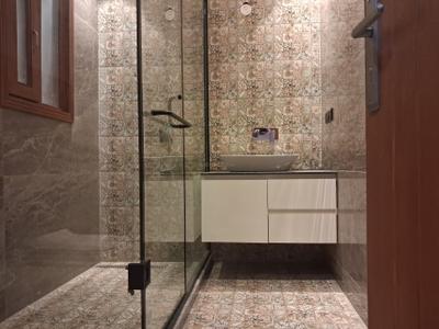 Image of 2475 Sq.ft 4 BHK Builder Floor for sale in Vasant Kunj, New Delhi for Rs. 44900000