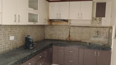 Kitchen Image of 1889 Sq.ft 3 BHK Apartment / Flat for rent in Mahagun Mascot, Crossings Republik Ghaziabad for Rs. 23000