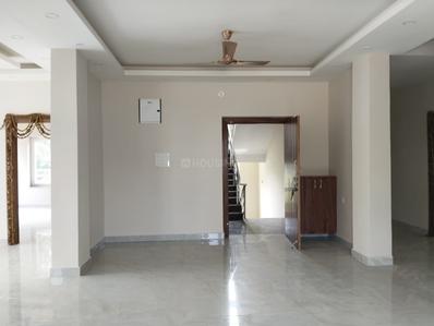 Hall Image of 6000 Sq.ft 12 BHK Independent House for rent in Morabadi Ranchi for Rs. 120000