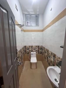 Bathroom Image of 2400 Sq.ft 5 BHK Independent House for rent in Karuppayurani Madurai for Rs. 55000