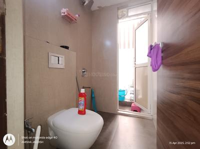 Bathroom Image of 1300 Sq.ft 2 BHK Apartment / Flat for sale in Juhi Greens, Seawoods Navi Mumbai for Rs. 25000000