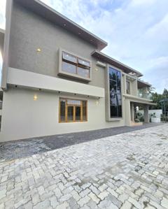 Image of 2600 Sq.ft 4 BHK Villa for sale in Pukkattupady, Kochi for Rs. 13900000