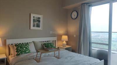 Bedroom Image of 2400 Sq.ft 3 BHK Apartment / Flat for sale in DLF One Midtown, Karampura New Delhi for Rs. 64500000