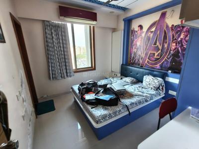 Bedroom Image of 1960 Sq.ft 3 BHK Apartment / Flat for rent in Pacifica Reflections, Vaishno Devi Circle Ahmedabad for Rs. 32000