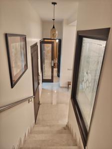 Image of 1350 Sq.ft 3 BHK Apartment / Flat for rent in Nizamuddin East, New Delhi for Rs. 180000