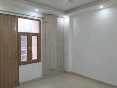 Bedroom Image of 1250 Sq.ft 3 BHK Builder Floor for rent in Bali Nagar New Delhi for Rs. 40000