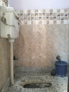 Bedroom One Image of 450 Sq.ft 2 BHK Builder Floor for sale in New Ashok Nagar New Delhi for Rs. 3600000