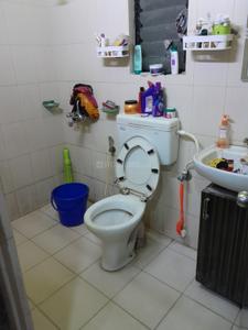 Bathroom Image of 1090 Sq.ft 3 BHK Apartment / Flat for sale in Hiland Elgin And Hiland Greens II, Maheshtala Kolkata for Rs. 4500000