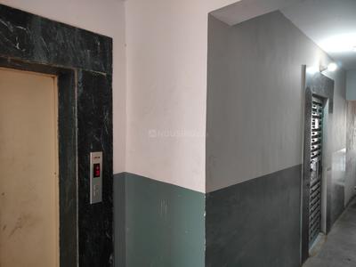 Bathroom Image of 269 Sq.ft 1 RK Apartment / Flat for rent in Sector 84 Faridabad for Rs. 10000