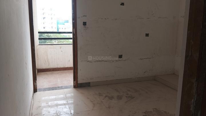 SMR VINAY ICONIA LOGAN READY TO MOVE KONDAPUR Main Image 1