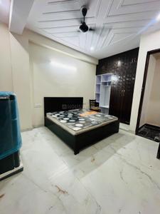 1 RK Independent Builder Floor