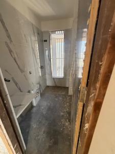 Bathroom Image of 950 Sq.ft 2 BHK Apartment / Flat for sale in Sani Towers, Jogeshwari West Mumbai for Rs. 25000000