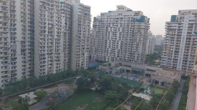 Bedroom Image of 1250 Sq.ft 2 BHK Apartment / Flat for rent in Mahagun Moderne, Sector 78 Noida for Rs. 36000