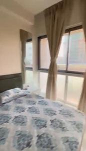 Bedroom Image of 1000 Sq.ft 2 BHK Apartment / Flat for sale in Aurum Q Residences, Ghansoli Navi Mumbai for Rs. 21000000