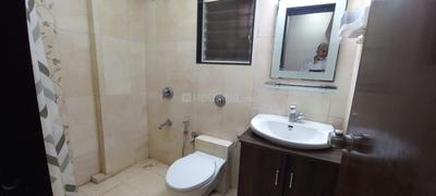 Bathroom Image of 2100 Sq.ft 3.5 BHK Apartment / Flat for sale in Goel Ganga Melrose, Ghorpadi Pune for Rs. 32500000