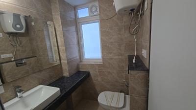 Image of 1200 Sq.ft 2 BHK Apartment / Flat for sale in Kashish Manor One, Sector 111, Gurgaon for Rs. 18900000