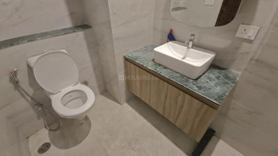 Image of 2000 Sq.ft 3 BHK Builder Floor for rent in Uday Park, New Delhi for Rs. 130000
