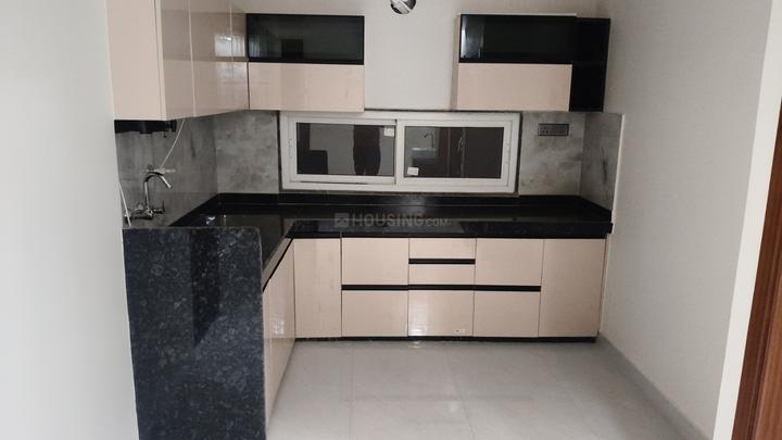 Paras Apartment Main Image 1