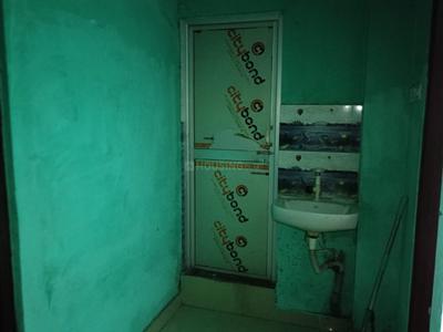 Bathroom Image of 800 Sq.ft 2 BHK Apartment / Flat for rent in Ali Ganj Gaya for Rs. 4300