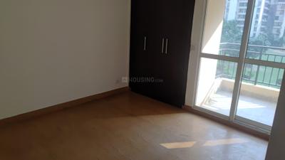 Bedroom Image of 850 Sq.ft 2 BHK Apartment / Flat for rent in Jaypee Kosmos, Sector 134 Noida for Rs. 25000