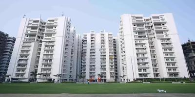 Image of 2625 Sq.ft 4 BHK Apartment / Flat for sale in VVIP Addresses, Raj Nagar Extension, Ghaziabad for Rs. 12862500