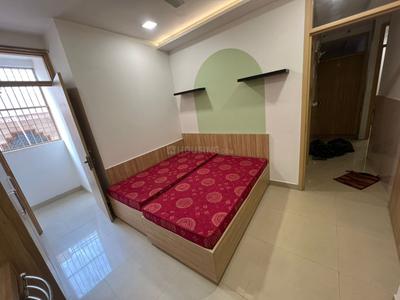 Bedroom Image of the hostel yard in Kamla Nagar, New Delhi