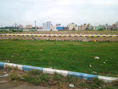 Image of 900 Sq.ft Residential Plot / Land for sale in Red Hills, Chennai for Rs. 3150000