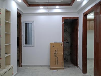 Living Room Image of 1000 Sq.ft 2 BHK Apartment / Flat for sale in Sector 72 Noida for Rs. 3600000