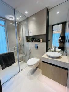 Bathroom Image of 950 Sq.ft 2 BHK Apartment / Flat for sale in Thane West Thane for Rs. 20000000