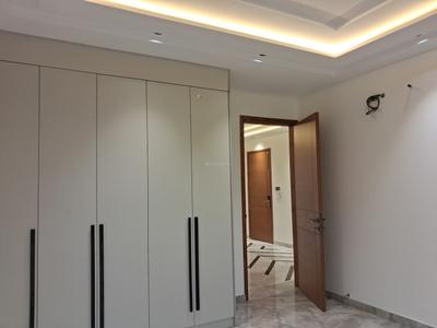 Bedroom Image of 1800 Sq.ft 3 BHK Builder Floor for sale in Paschim Vihar New Delhi for Rs. 37500000