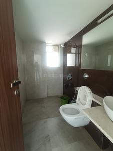 Bathroom Image of 1250 Sq.ft 3 BHK Apartment / Flat for sale in Dadar East Mumbai for Rs. 52500000