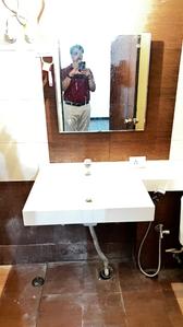 Bathroom Image of 1500 Sq.ft 3 BHK Apartment / Flat for rent in Mubarakpur Lucknow for Rs. 15000