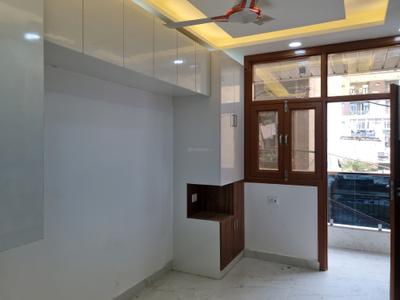Bedroom Image of 600 Sq.ft 2 BHK Apartment / Flat for sale in Nawada New Delhi for Rs. 4000000