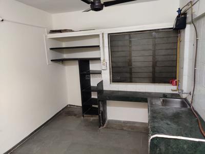 Kitchen Image of 550 Sq.ft 1 BHK Apartment / Flat for rent in Warje Pune for Rs. 15000