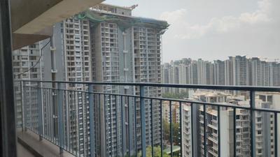 Image of 1350 Sq.ft 2.5 BHK Apartment / Flat for sale in Amanora Neo Towers, Hadapsar, Pune for Rs. 19000000