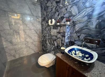 Bathroom Image of 3600 Sq.ft 3 BHK Builder Floor for sale in Sector 23 Gurgaon for Rs. 34000000