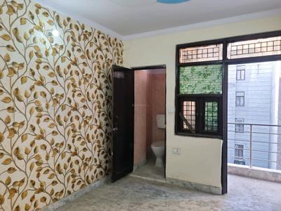 Bedroom Image of 620 Sq.ft 2 BHK Builder Floor for sale in Nawada New Delhi for Rs. 2250000