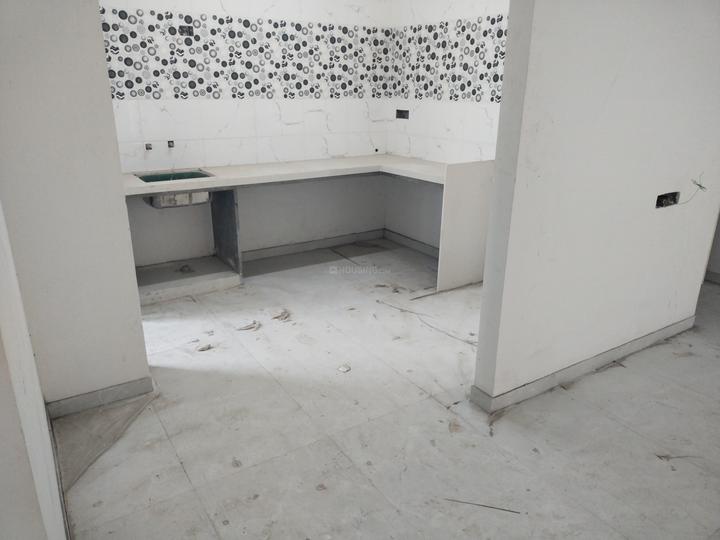 Charholi bk Main Image 1