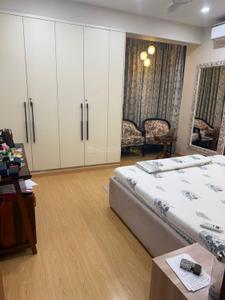 Bedroom Image of 1750 Sq.ft 3.5 BHK Apartment / Flat for sale in CGHS Rail Vihar, Sector 15 Gurgaon for Rs. 34000000
