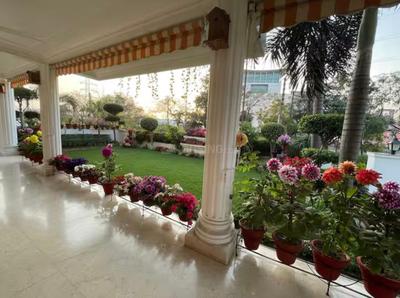 Balcony Image of 1200 Sq.ft 2 BHK Apartment / Flat for rent in L I G Colony Indore for Rs. 21000