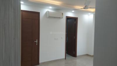 Bedroom Image of 1850 Sq.ft 3 BHK Builder Floor for sale in Kalkaji New Delhi for Rs. 48000000