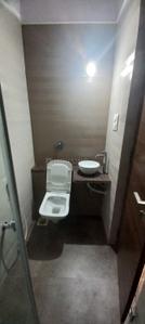 Bathroom Image of 550 Sq.ft 1 BHK Apartment / Flat for rent in Solitaire Heights, Malad West Mumbai for Rs. 40000